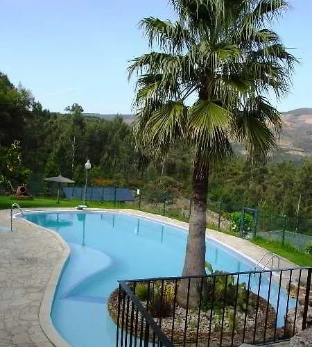 Casa Da Encruzilhada 4* Cabracao